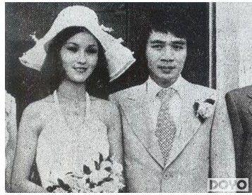 赵雅芝的前夫黄汉伟是个医生,她20岁与黄汉伟结婚,那时她刚进入娱乐圈