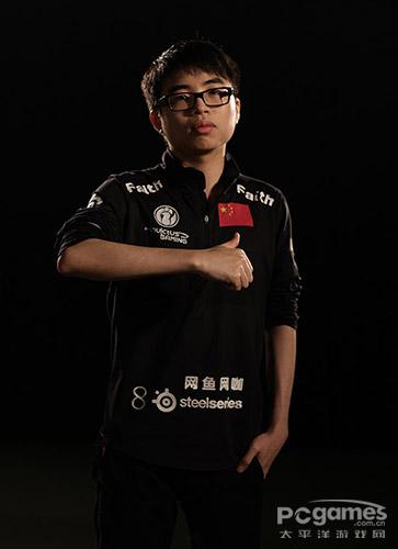 淺談一線輔助位:進攻防御發(fā)育你最愛哪款