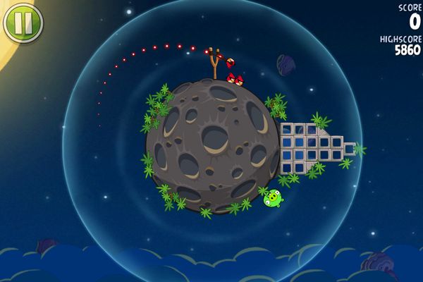 愤怒的小鸟太空版图片