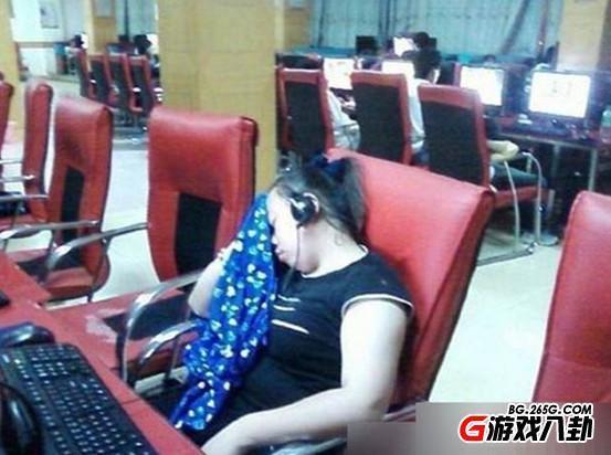 爆头哥出没！中华儿女多奇志 自古网吧多神人