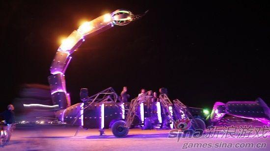 夜晚絕對是沙漠中的一道風(fēng)景