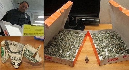 男子不滿被開(kāi)罰單 將137張紙鈔折成小豬交罰款