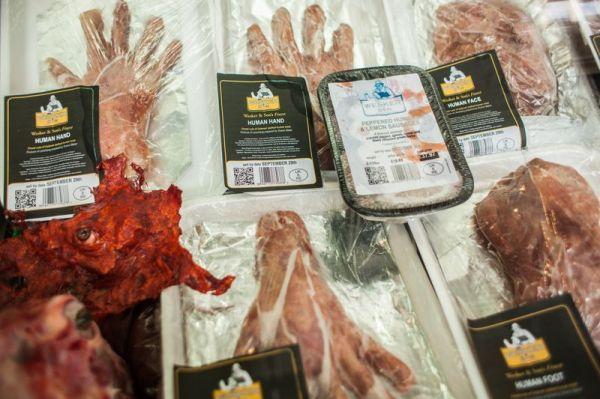 《生化危机6》新鲜人肉开卖 看了让你吃不下晚饭！