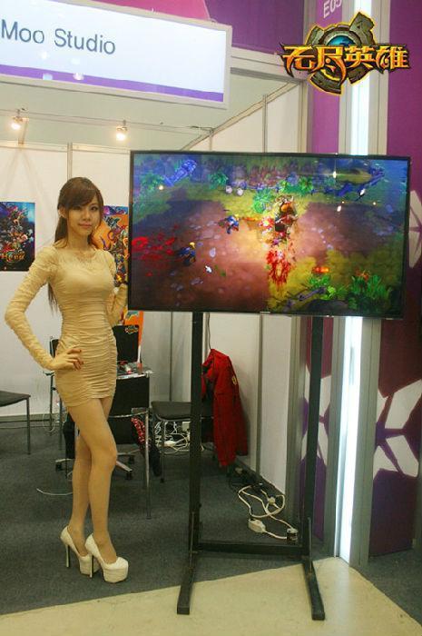 宅男女神叶梓萱写真 一丝不挂上演无限诱惑