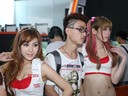 DOTA2美女玩家勇秀刀塔頭 搶鏡DK單車CJ紅毯走秀