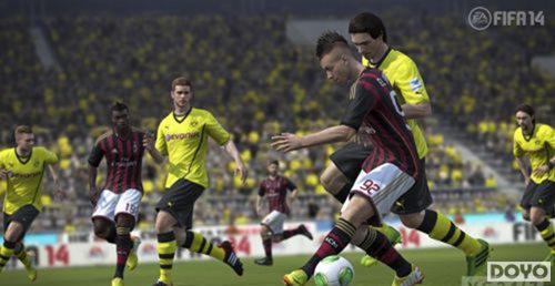 远超对手千万里！《FIFA 14》次世代实力不凡