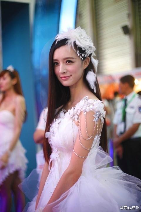 走马观花逛CJ：看ChinaJoy 2014的妹子们