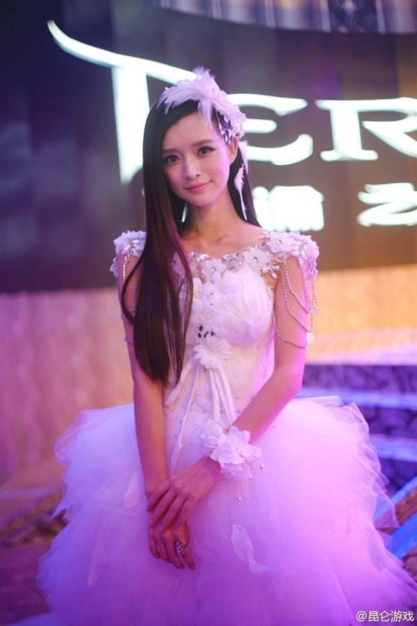 走马观花逛CJ：看ChinaJoy 2014的妹子们