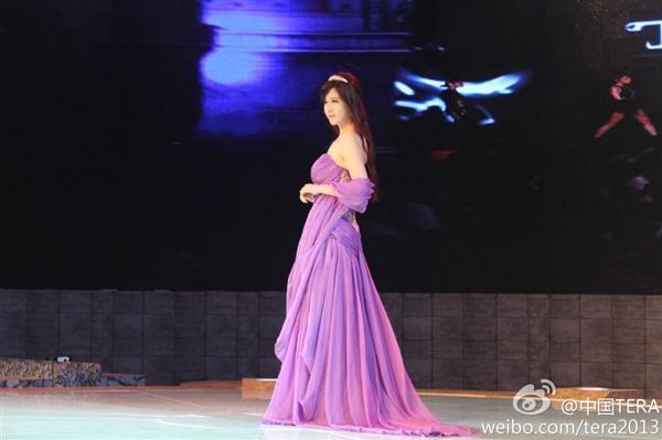 走马观花逛CJ：看ChinaJoy 2014的妹子们