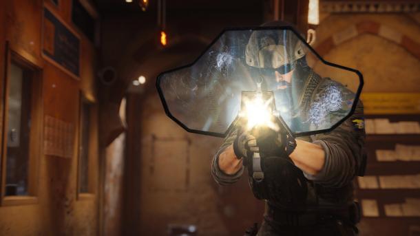 RB6_DustLine_Screenshot_BLACKBEARD_Night