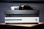 E3 2017 XboxOneX对比XboxOneS内部空间最大化