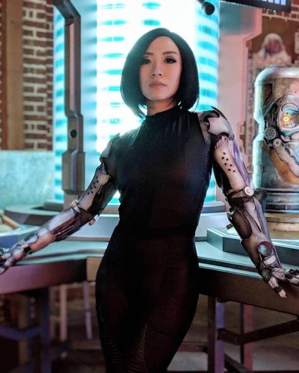 《阿麗塔：戰(zhàn)斗天使》COS圖欣賞 美少女機(jī)械感十足