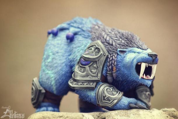 女藝術(shù)家制作《魔獸世界》生物雕塑 媲美官方手辦